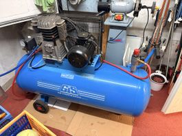 GIS Kompressor FSA 200 Liter 11 Bar 400V aus privatgebrauch