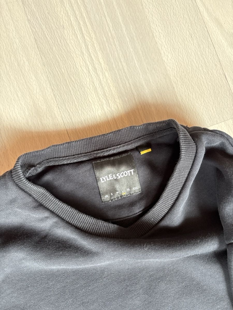 Maglioni & Felpe: Lyle and Scott sweat  – Usato da Blignou (Ayent) venduto da Lucas.s23 3
