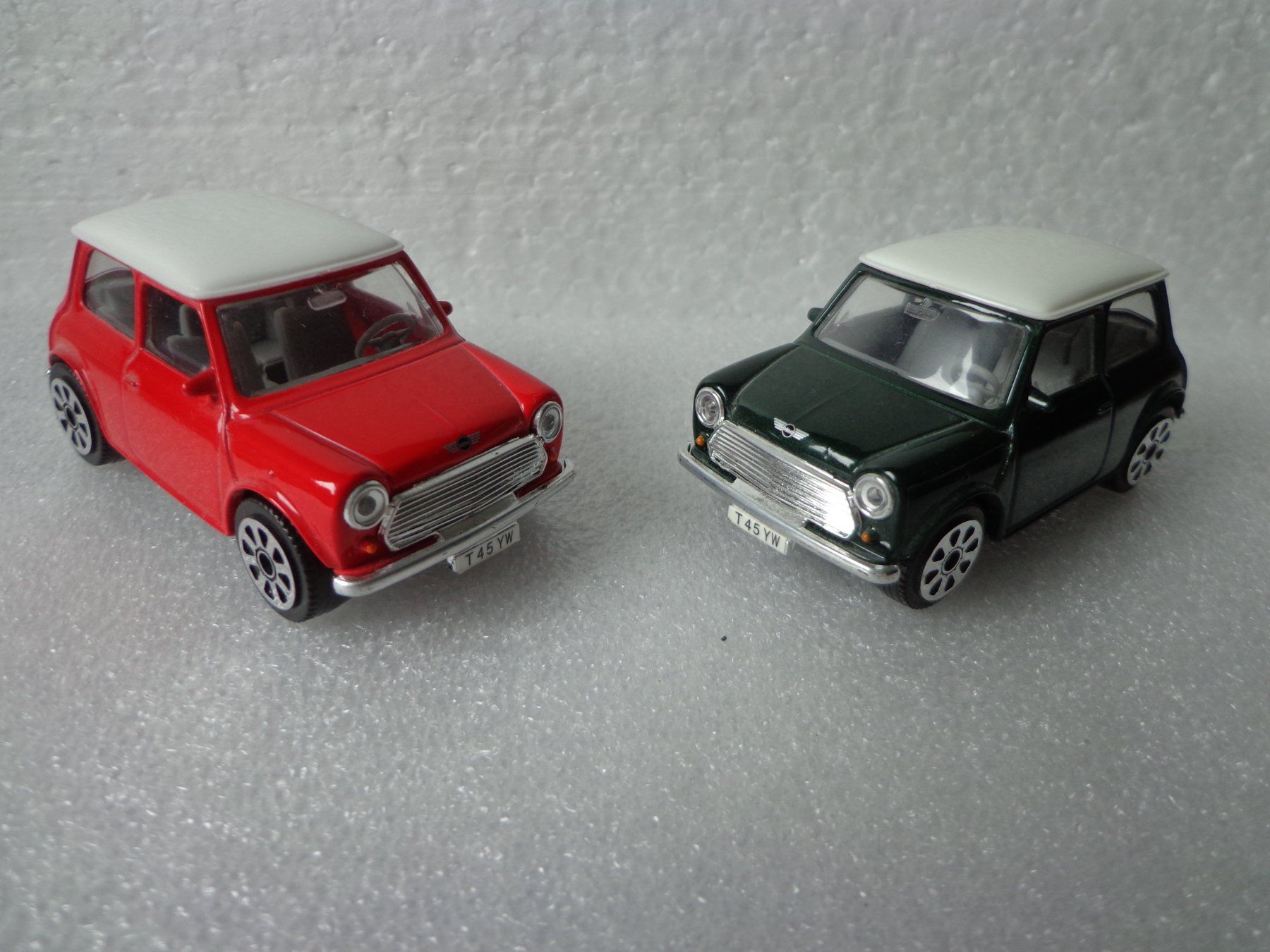 Modellini d'auto: Mini 850/1000 alte Form, Lot – Nuovo (secondo la descrizione) da Hinterkappelen venduto da Roku5 4