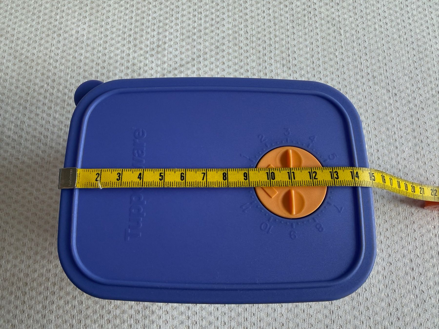 Tupperware Behälter & Ähnliches: Tupperware - boîte - 0,7L – Gebraucht aus Sion von accroshoes 4
