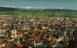 Biel - Bienne. Vue générale et les Alpes