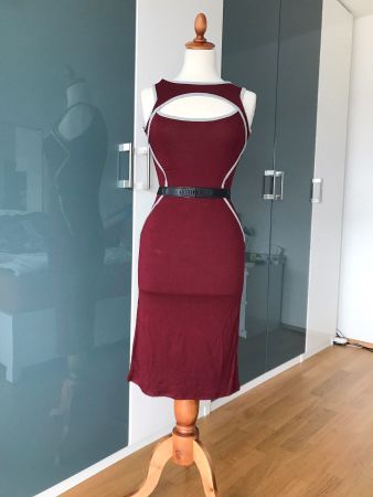 Elastisches dünne Kleid für  M/38