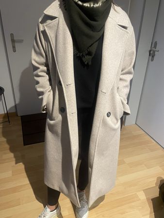 zara mantel beige
