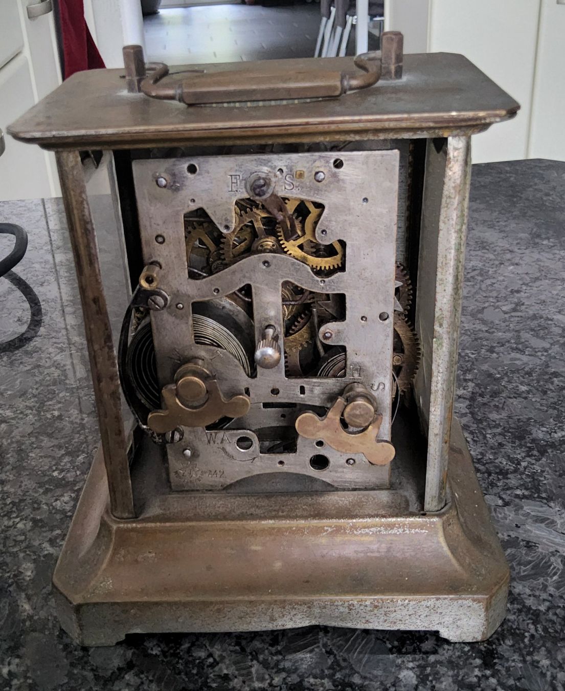 Junghans Pendules & Horloges murales: Alte Junghans Kaminuhr Messing? – Défectueux à Diegten par ayla2009 2