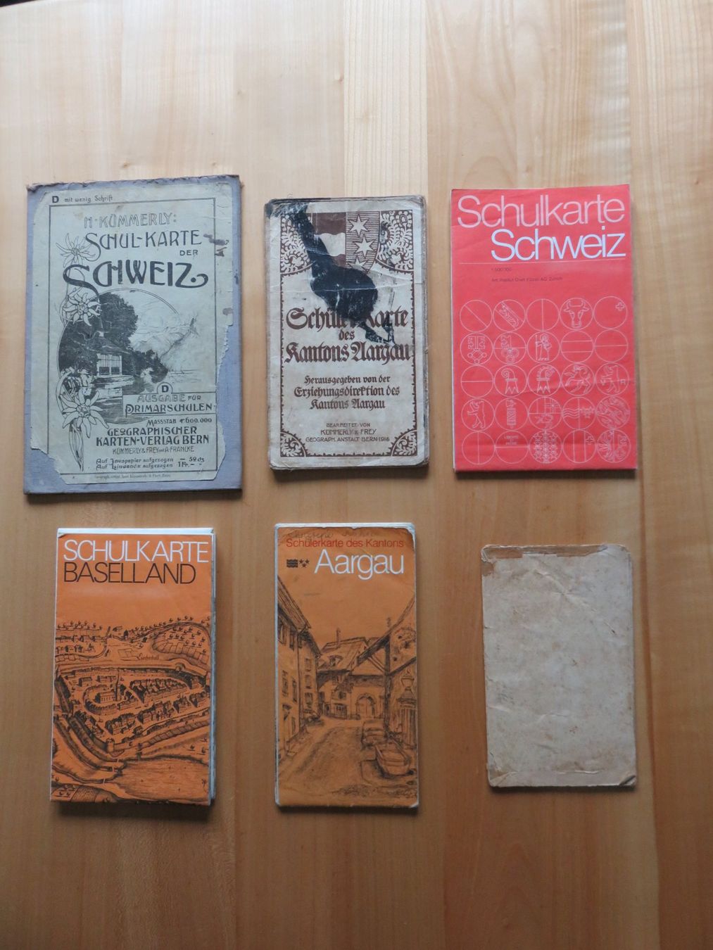 Cartine & Atlanti: 6 alte Schulkarten Schweiz, AG, BL, ZH – Usato da Reinach BL venduto da golf1997