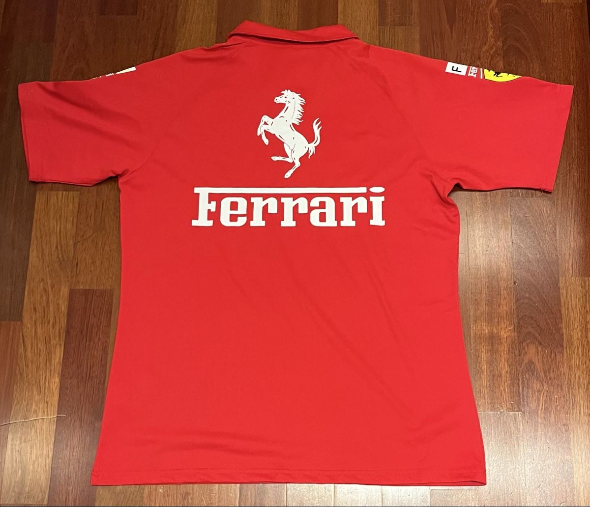 Leibchen & Hosen: Polo Ferrari F1 Retro – Gebraucht aus Onex von KTaufiq 1