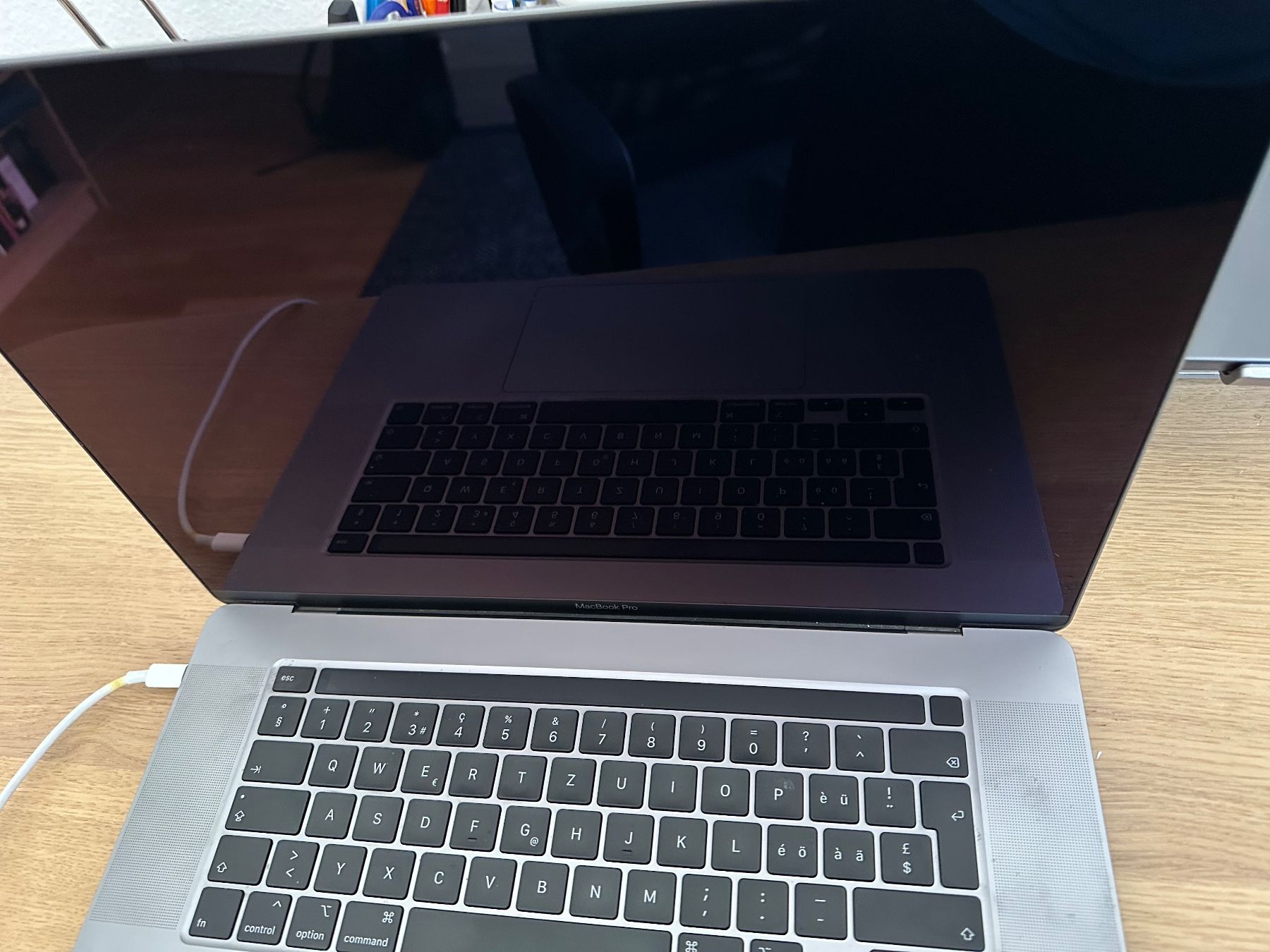 Apple Notebooks: MacBook Pro 16 pouces, 1 To, Bon état – Gebraucht aus Bern von MBerberat 1