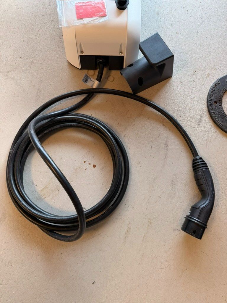 SolarEdge Caricabatterie: Borne de recharge SolarEdge / KEBA P30 22kW - défectueuse – Difettoso da Jouxtens-Mézery venduto da ant_8rzb 2