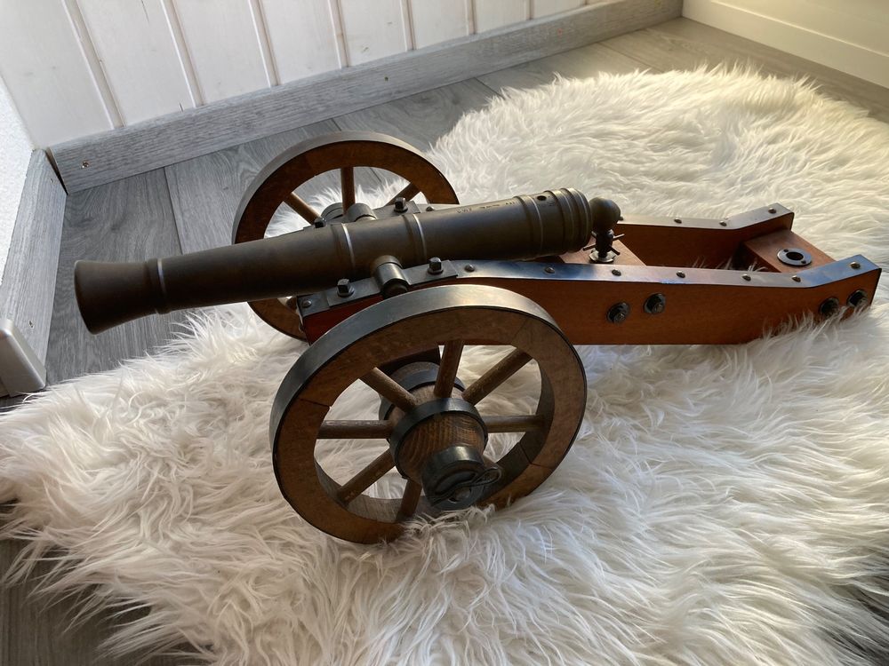 Kanone Kaufen auf Ricardo