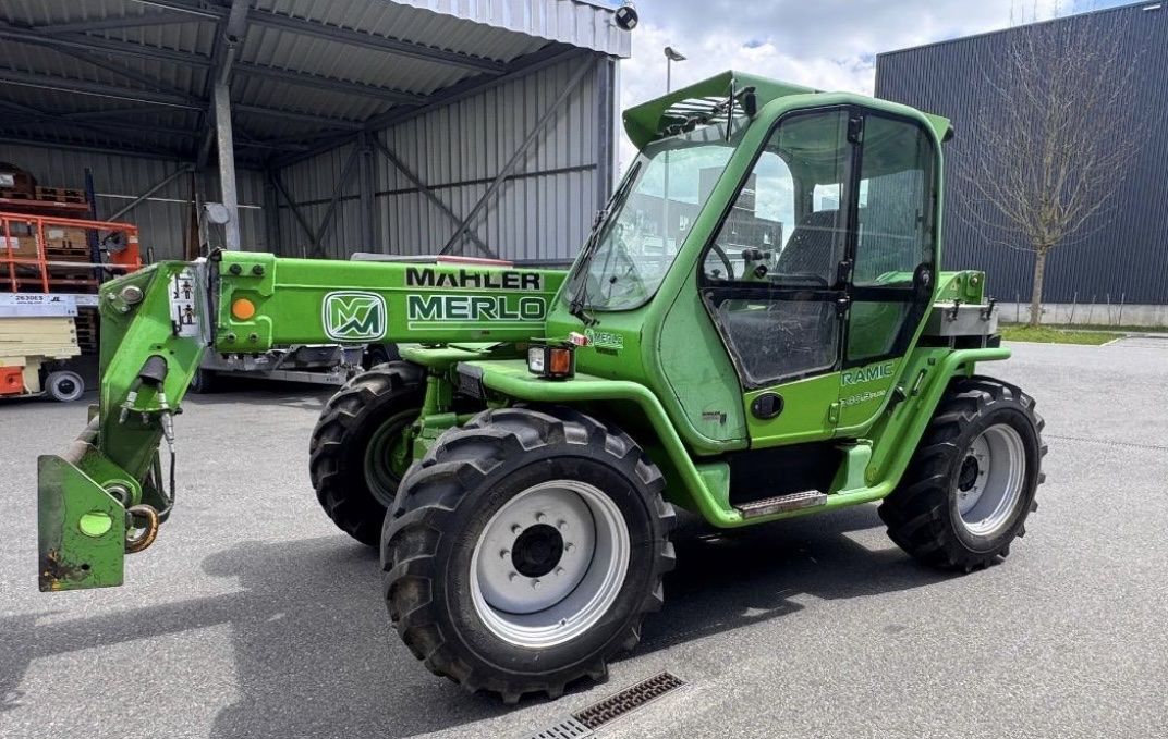 Caricatori: Merlo Lader Pneulader Stapler Bagger – Usato da Niederbipp venduto da baggerch 3