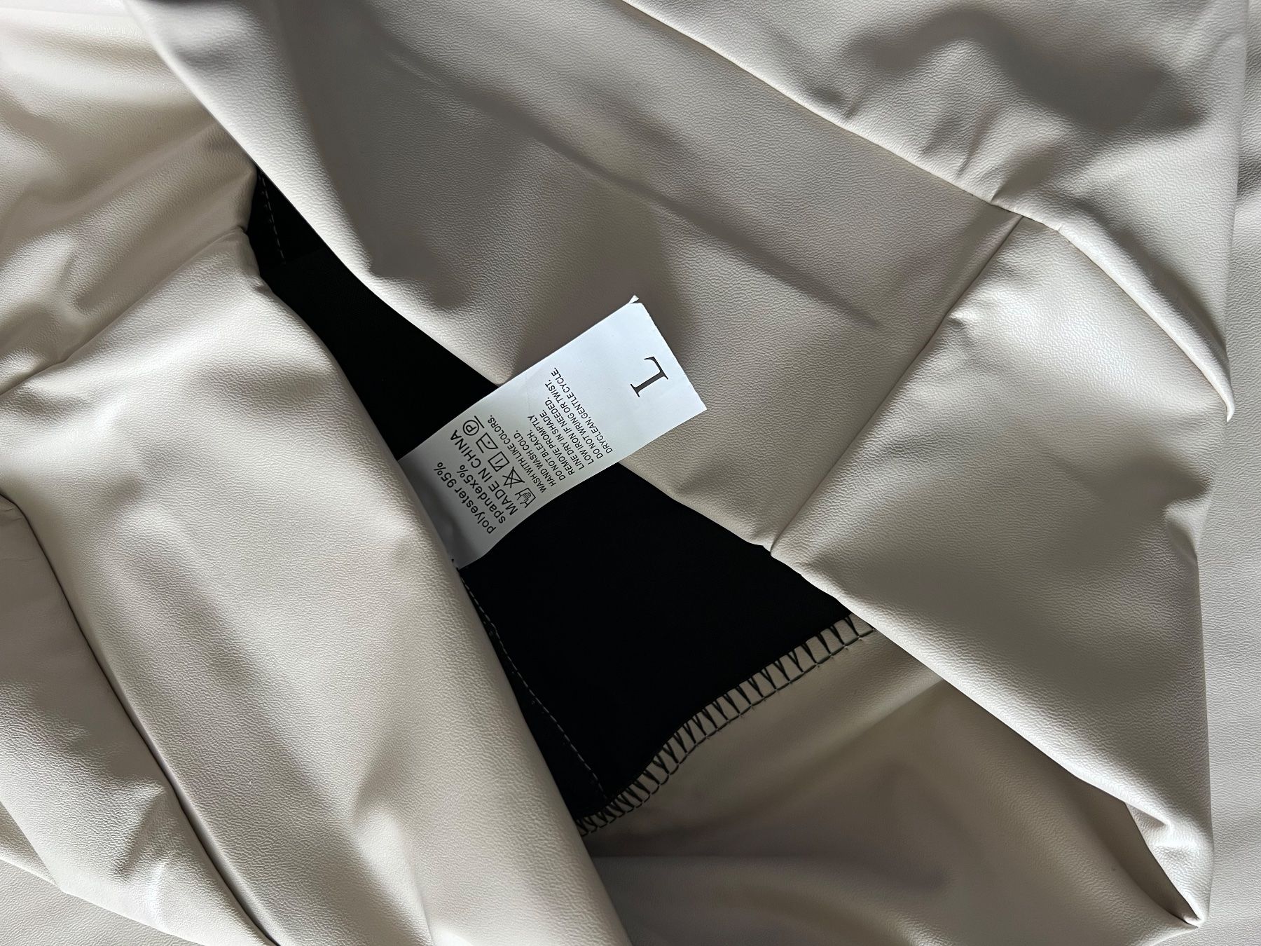 Leggings: PU Kunstleder Leggings – Nuovo e nell'imballaggio originale da Uetendorf venduto da Stoun 4