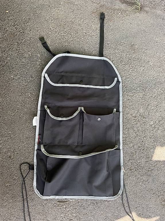 Seggiolini per auto: Rangement siège auto – Usato da Troinex venduto da ptitelullule