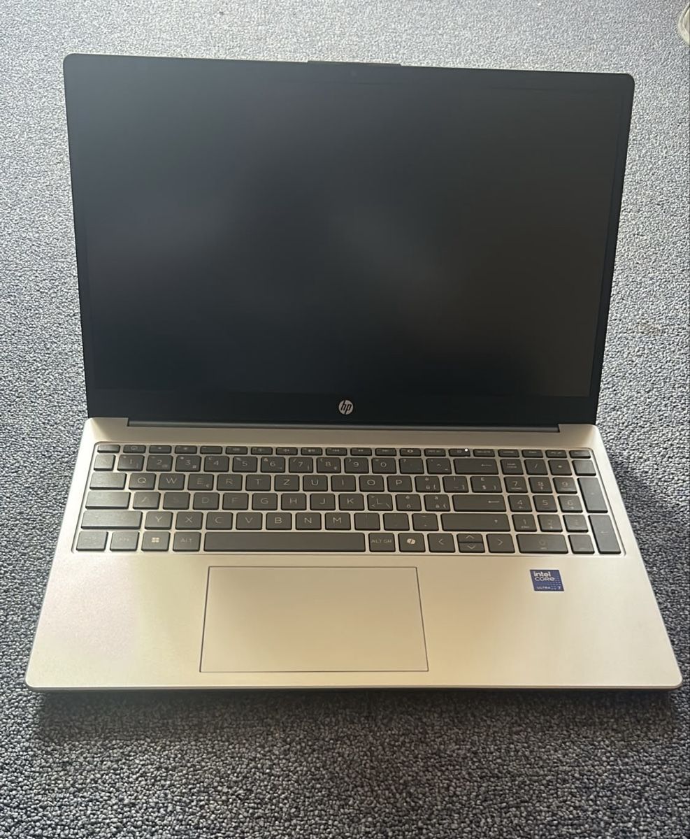 Notebooks: HP Notebook 15.6 Zoll – Neu (gemäss Beschreibung) aus Burgdorf von has_5x9l 3