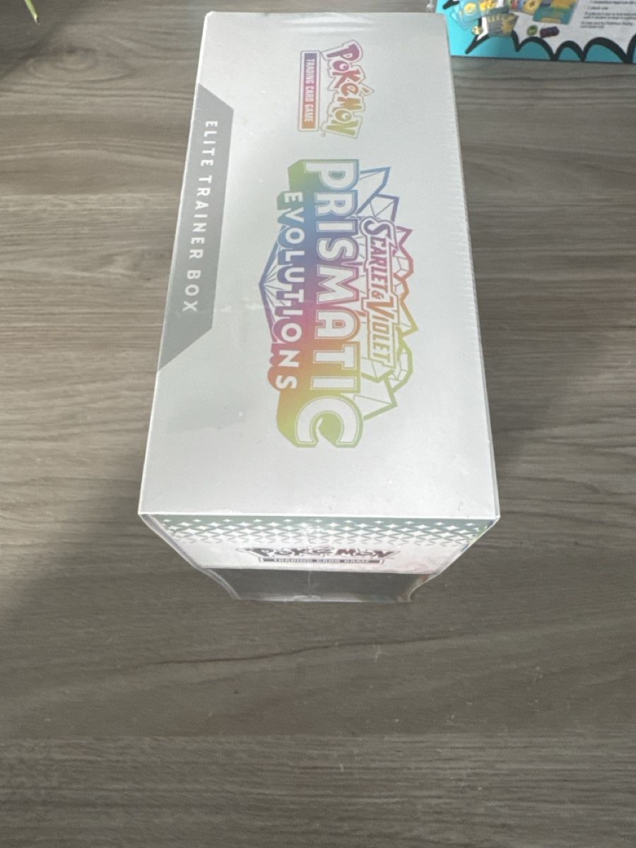 Pokémon Carte collezionabili: Pokémon Elite Trainer Box Prismatic Evolutions ENG – Nuovo e nell'imballaggio originale da Riazzino venduto da bar_f9fn 1