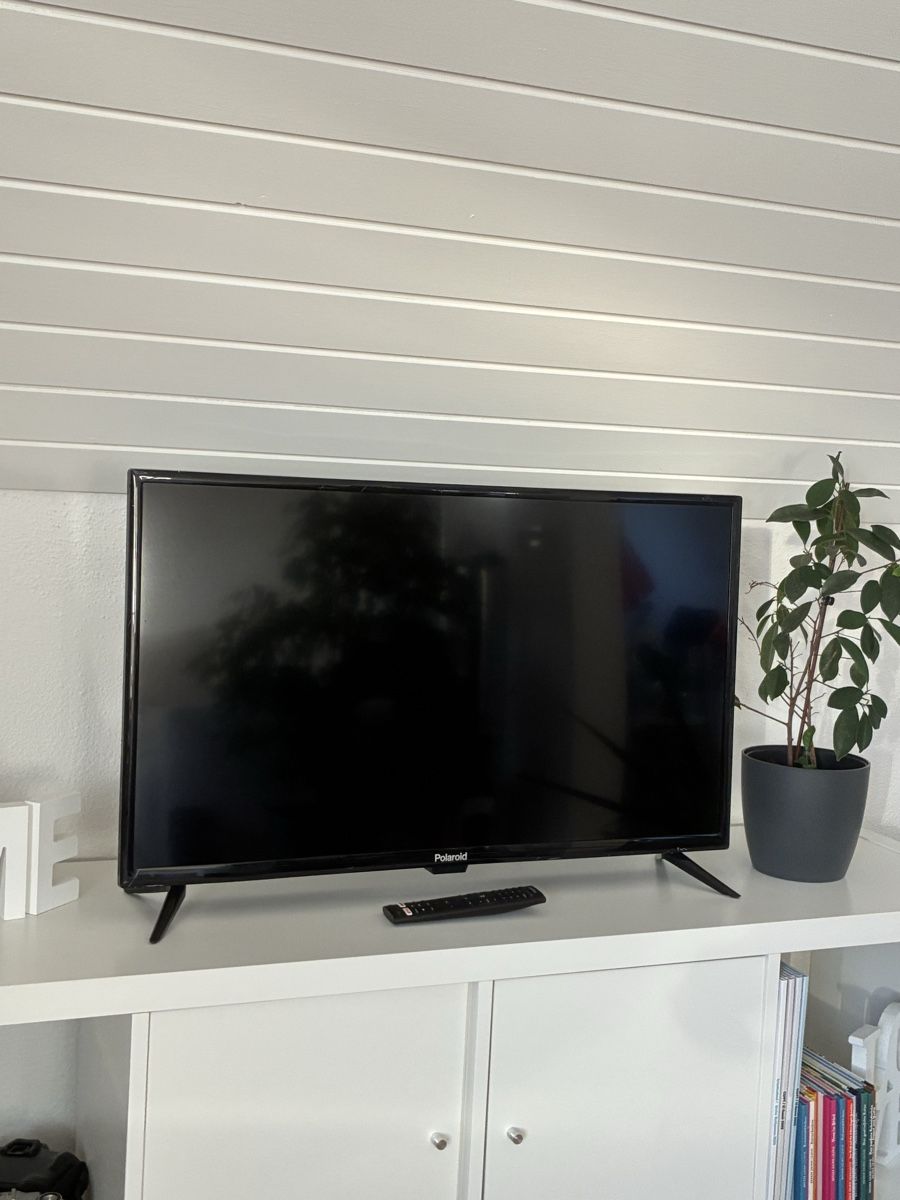 Fernseher: Fernseher Polaroid – Gebraucht aus Biel/Bienne von Lukaufmann