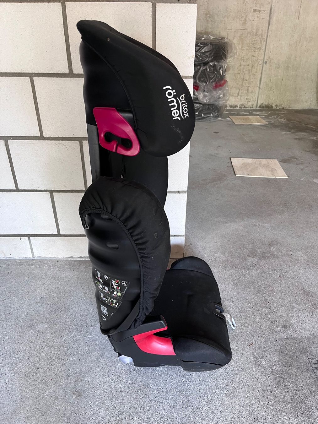 Seggiolini per auto: Kindersitz Britax 15-36kg – Usato da Lyss venduto da sebitron 1