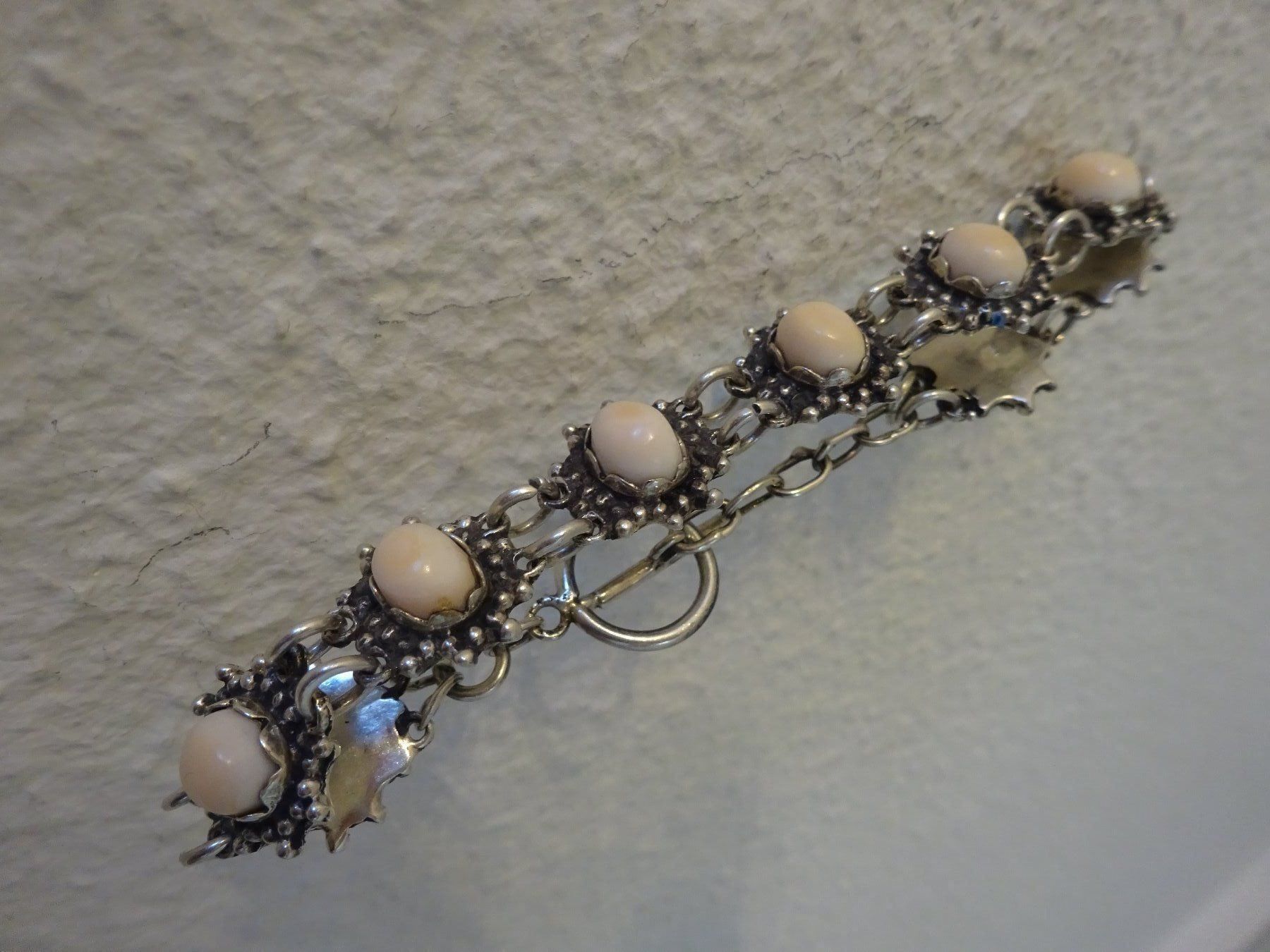 Bracciali & Braccialetti: Armband Engelhaut Koralle / 800 Silber – Usato da Esslingen venduto da FetteSchnecke