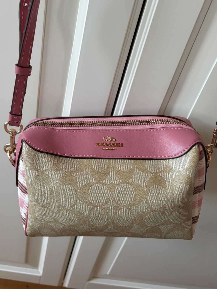 Coach Borse da donna: Coach Pink Leather Sling Bag – Usato da St.Josefen venduto da lop_lh8d 4