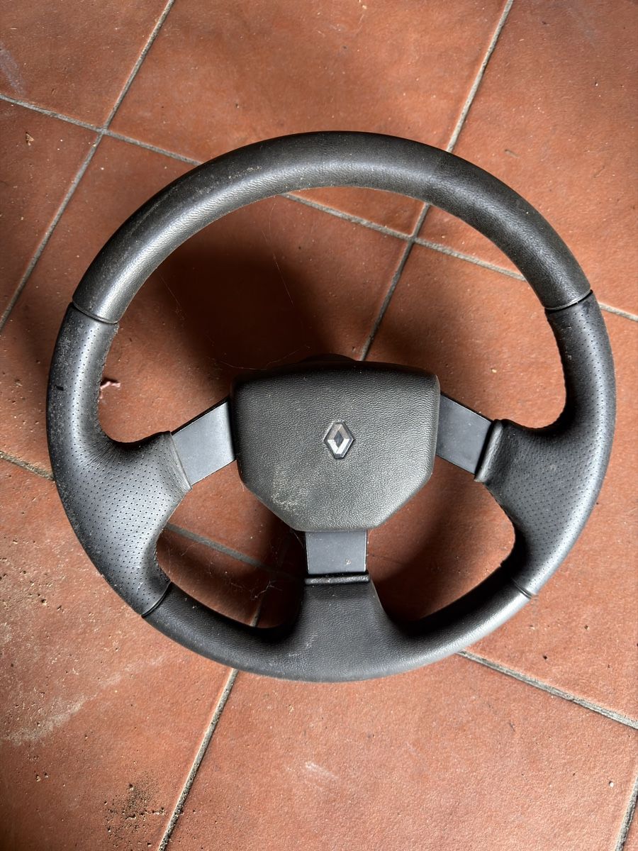 Renault Accessori per altri veicoli: Volante originale Renault Clio Williams – Usato da Minusio venduto da Cassius6