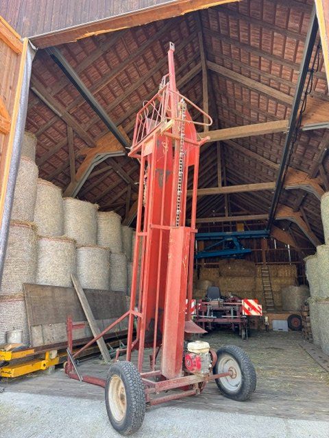 Tutte le macchine: Kleinballenlader – Usato da Wilihof venduto da hywa2210