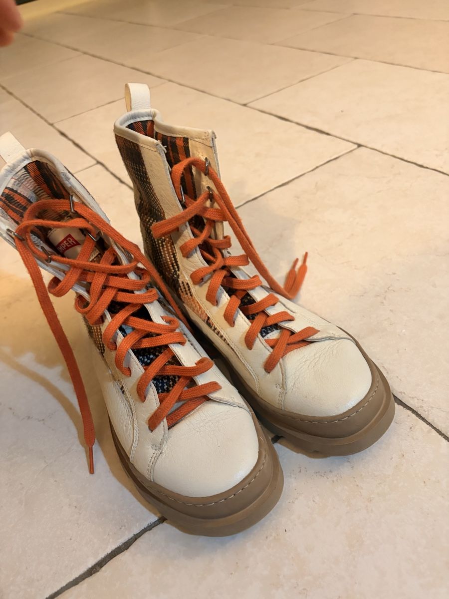 Camper Damenschuhe: Bottines Camper  – Gebraucht aus Lavigny von Lea_9rxv 1