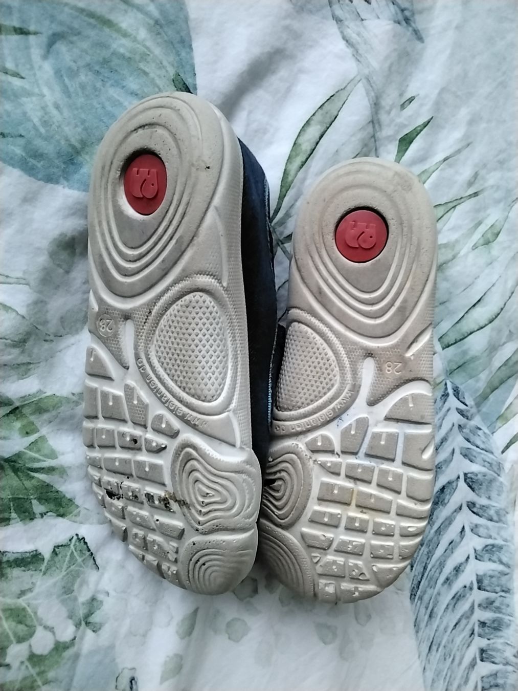Elefanten Schuhe für Jungen: Elefanten Finken Gr. 28 – Gebraucht aus Balterswil von Meerdeern 1