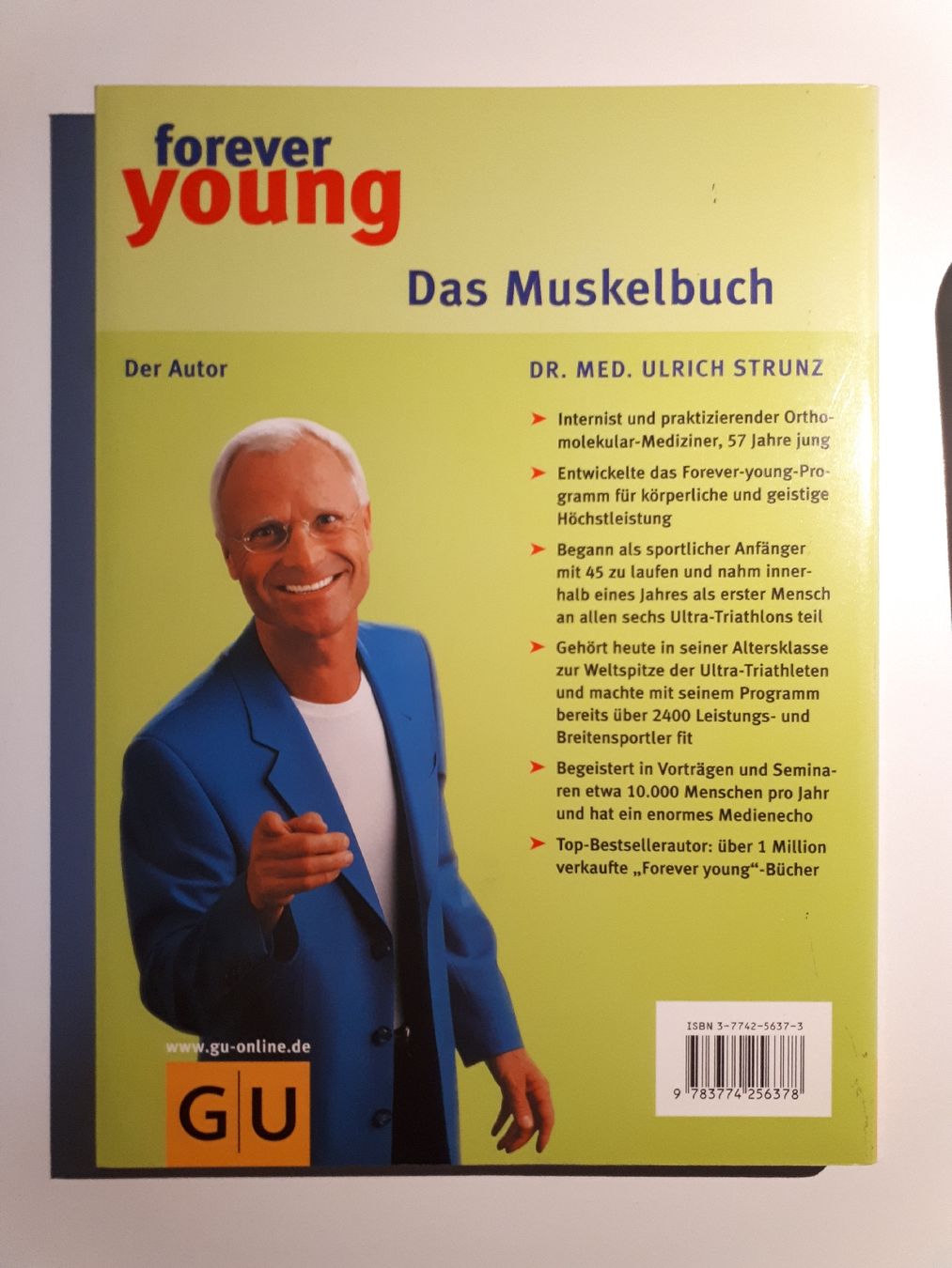 Libri: forever young - Das Muskelbuch – Usato da Dietikon venduto da Buchantiqdietikon 1