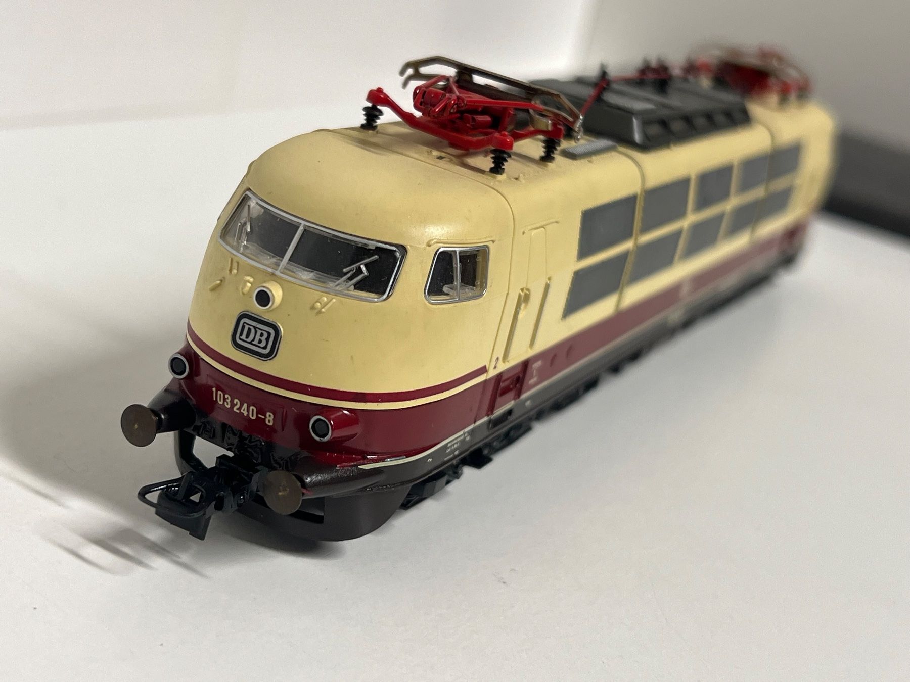 Roco Modellini di ferrovie: Roco DB  BR   103240-8  H0/DC Analog – Usato da Neuenhof venduto da ludovicco 3