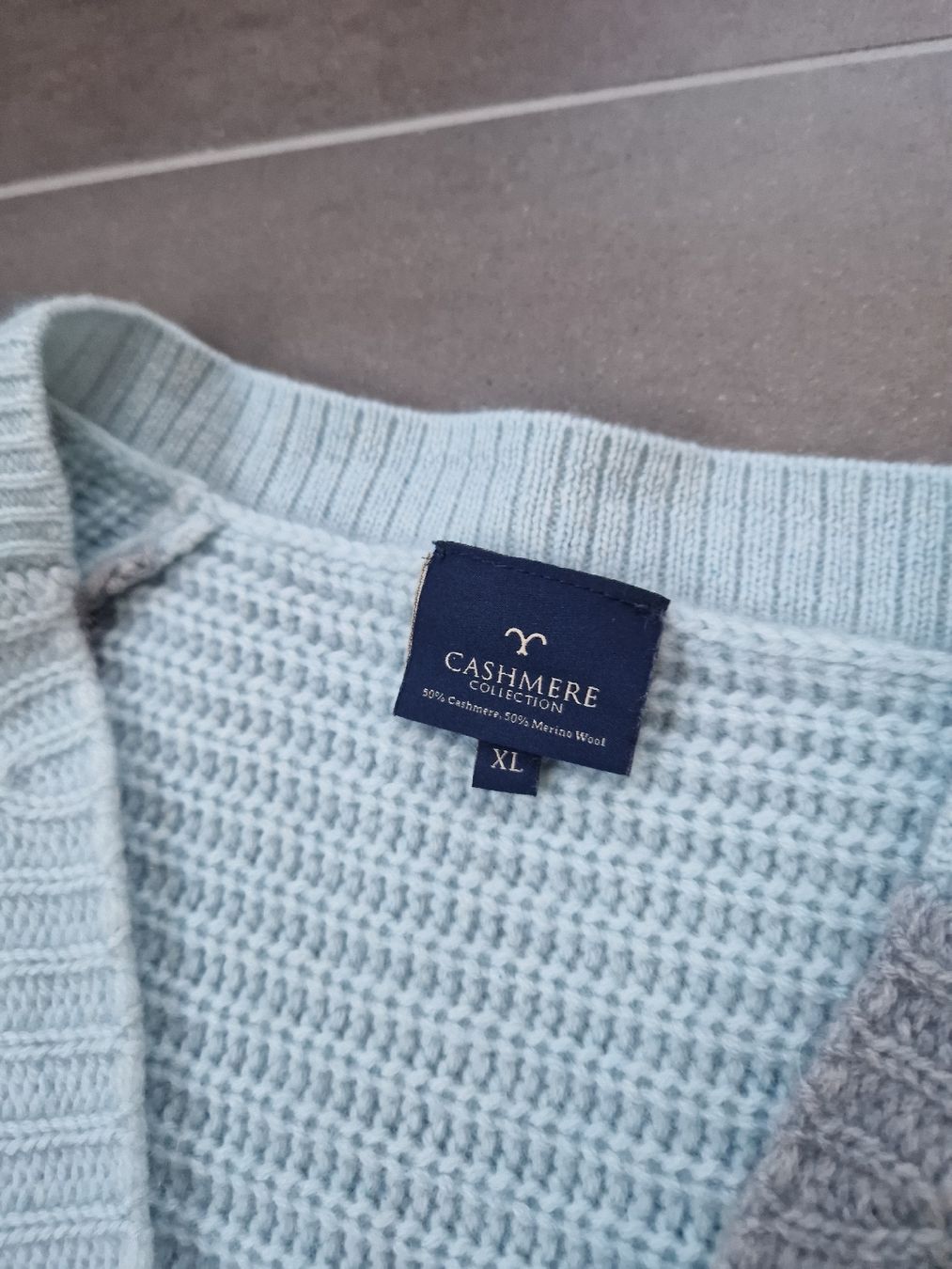 Giacche: Strickjacke Cashmere Merino XL – Usato da Lichtensteig venduto da Cocabana_16 2