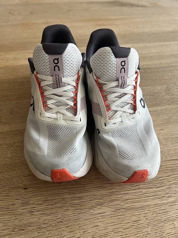 On Chaussures femmes: ON Cloudsurfer Next Grösse 39 – Neuf (Voir description) à Lenzburg par bia_b2qw