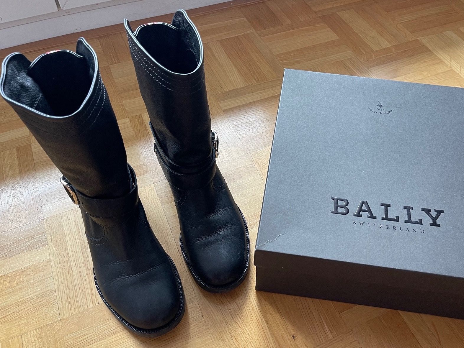 Bally Scarpe da donna: Damen BALLY Stiefel, Gr. 38,5 – Usato da Kilchberg ZH venduto da Von_dutch