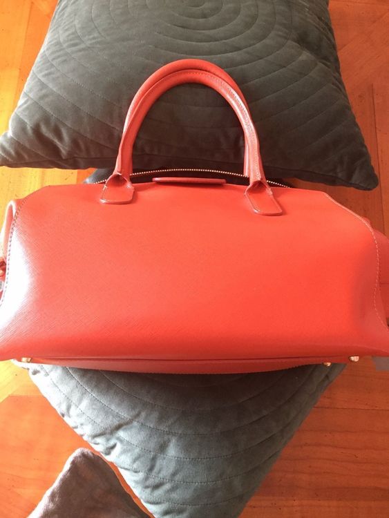 Sac à Main Coccinelle En Cuir Vintage - Couleur Rose - Porté épaule - Occasion Très Bon état