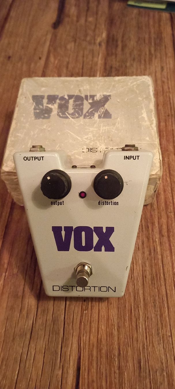 Vox Strumenti musicali: Vox 7001 distortion – Usato da Evilard venduto da youppi