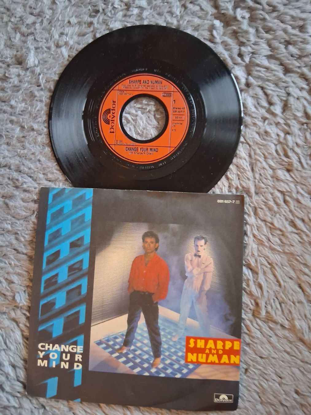 Dischi in vinile: SHARPE AND NUMAN   CHANGE YOUR MIND   7NER   SINGLE – Usato da Wetzikon ZH venduto da Ramones01