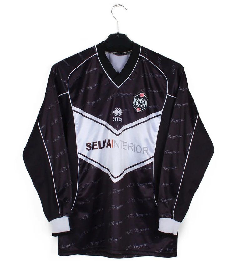 Maillots de corps & Pantalons: FC Lugano – D'occasion à Sâles (Gruyère) par Rapha1111