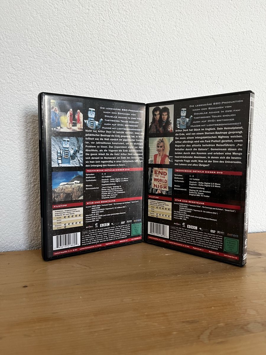 Alle DVDs: Per Anhalter durch die Galaxis & Restaurant DVDs – Gebraucht aus Bassersdorf von McRob00 1