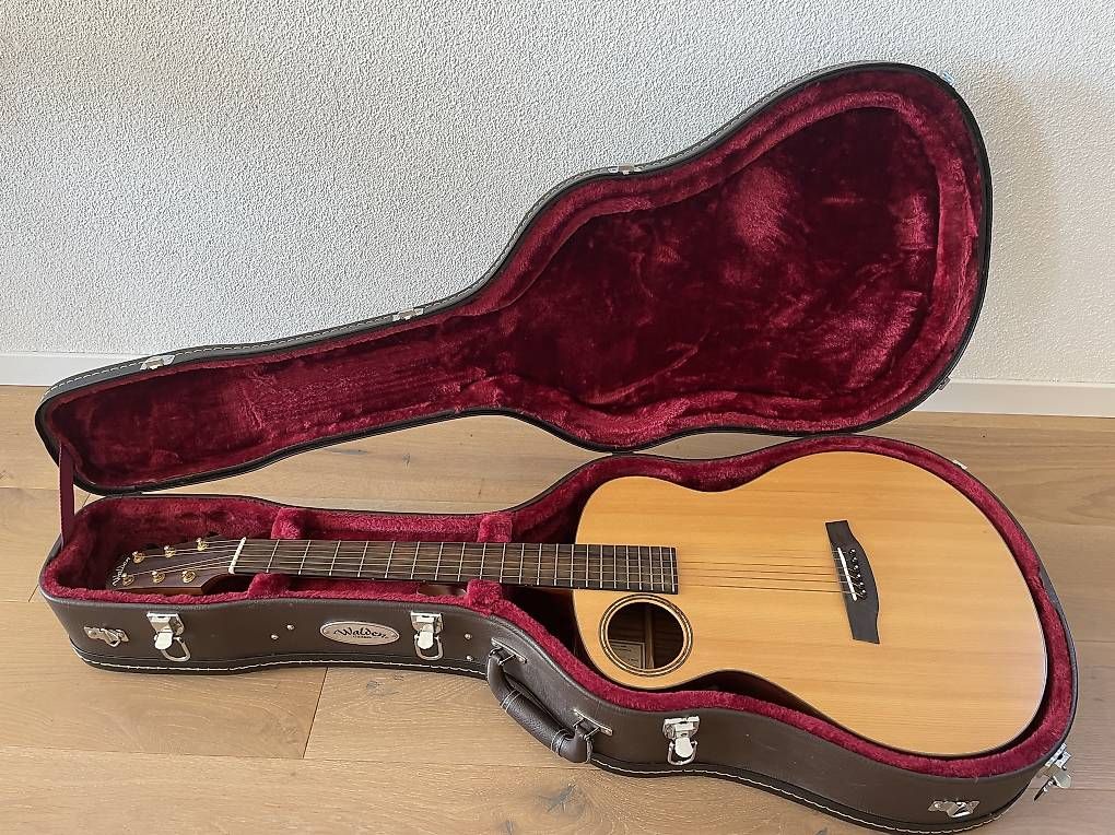 Musikinstrumente: Walden B-1E Baritone Guitar mit Preamp – Gebraucht aus Steinmaur von Solvej01