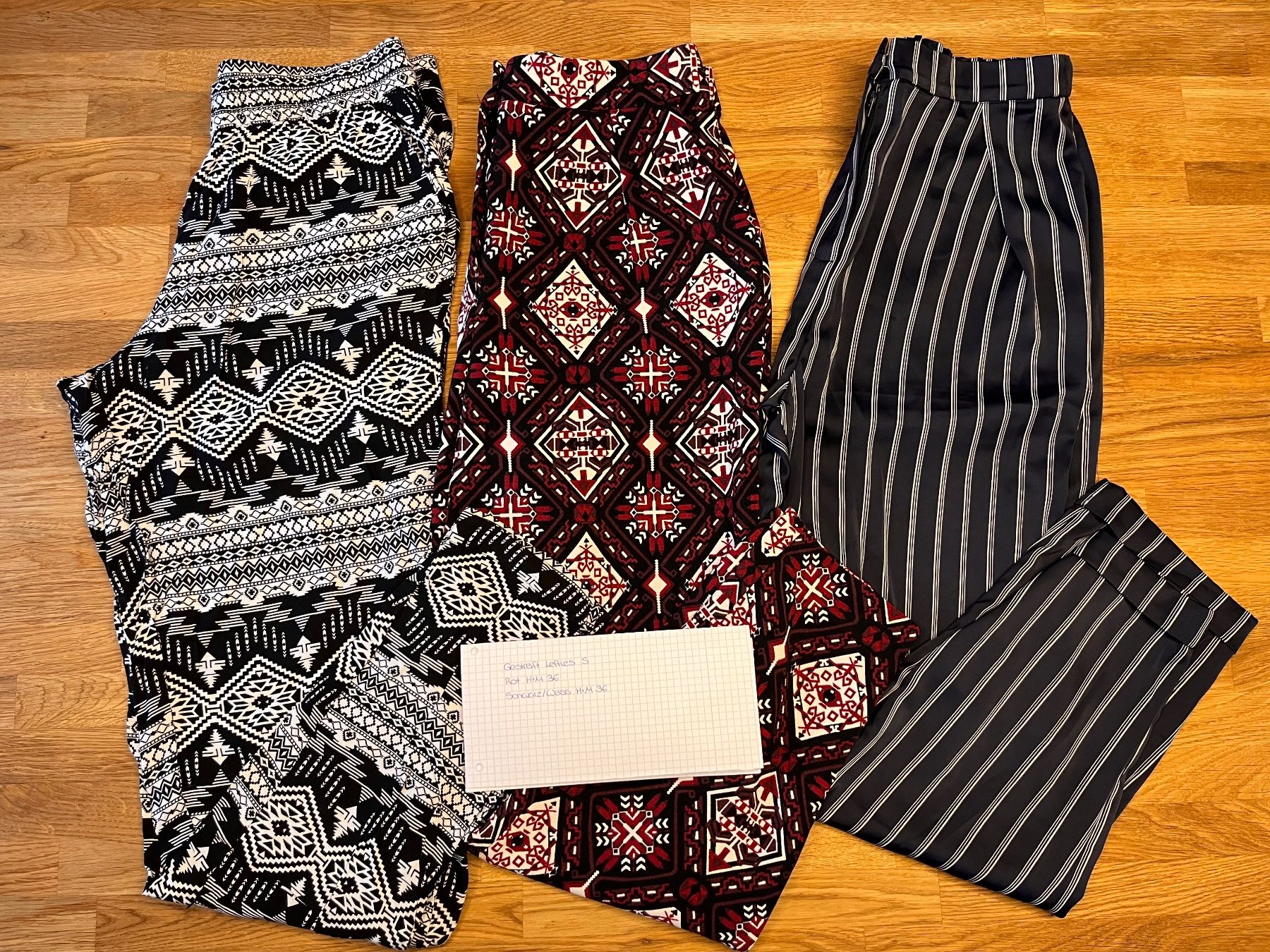 Lotti di vestiti: Sommerliche Hosen Grösse S – Usato da Biel/Bienne venduto da Lalala333