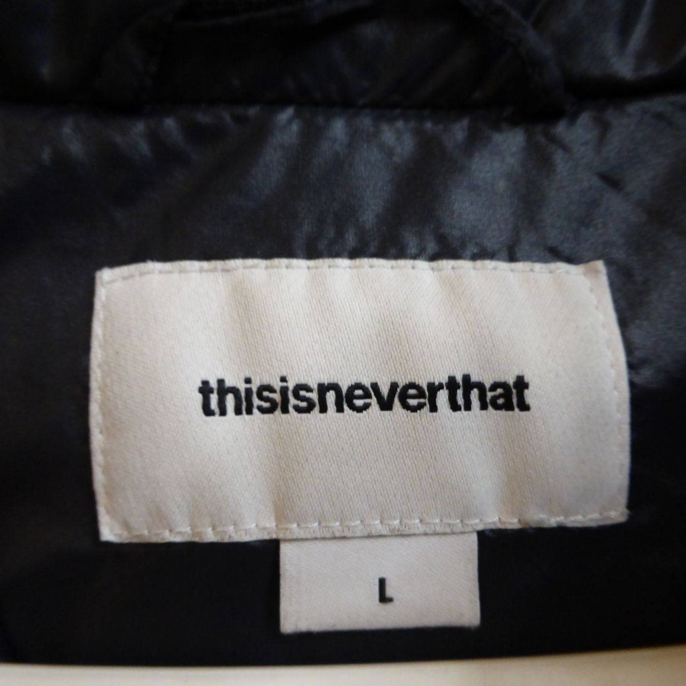 Giacche: Daunenjacke THISISNEVERTHAT, Gr. L – Usato da St.Gallen venduto da regenbogen5 1