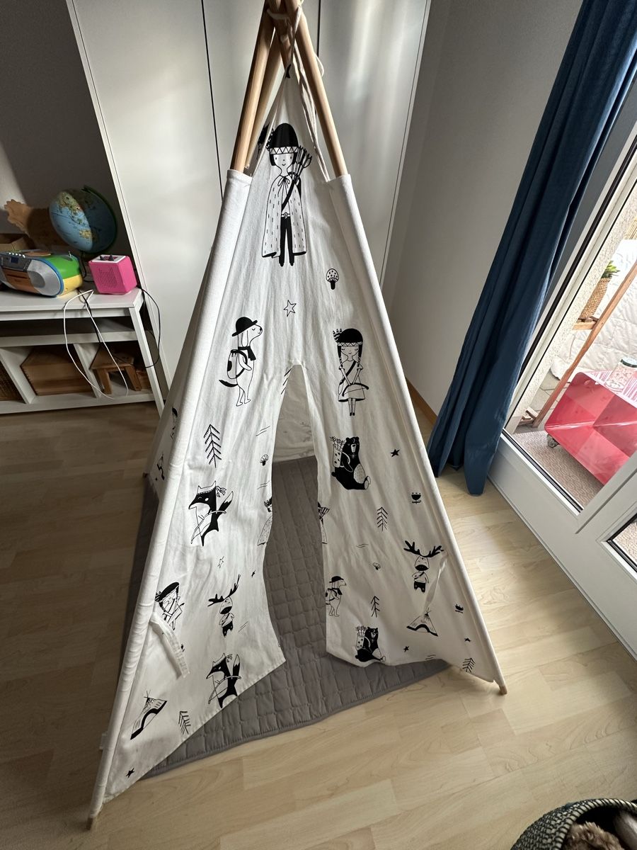 Giocattoli: Kinder Tipi - Spielzelt – Usato da Eschlikon TG venduto da jb10 3