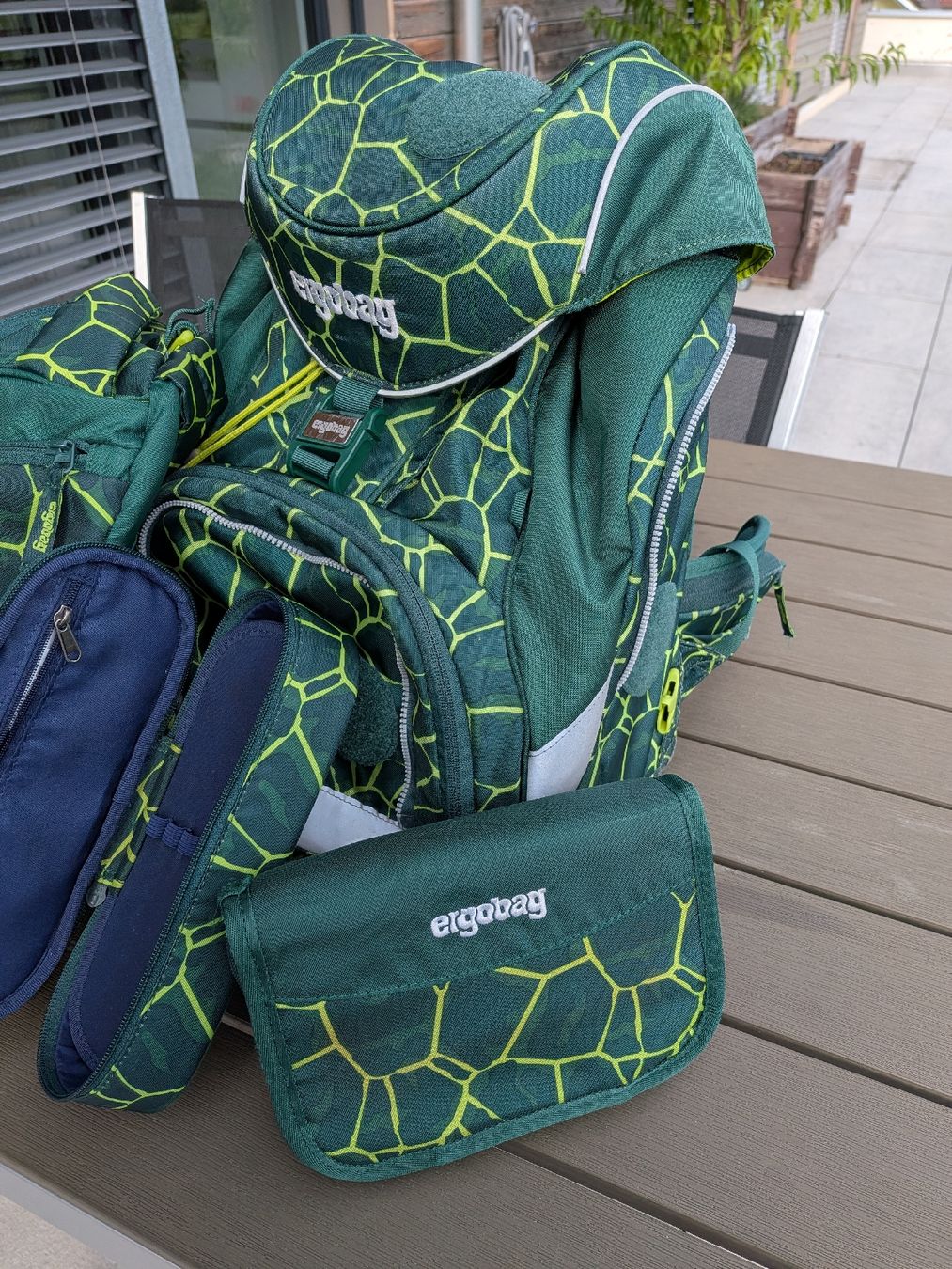 Ergobag Borse & Zaini: Ergobag Schulranzen pack Set – Usato da Gams venduto da Talpis 2