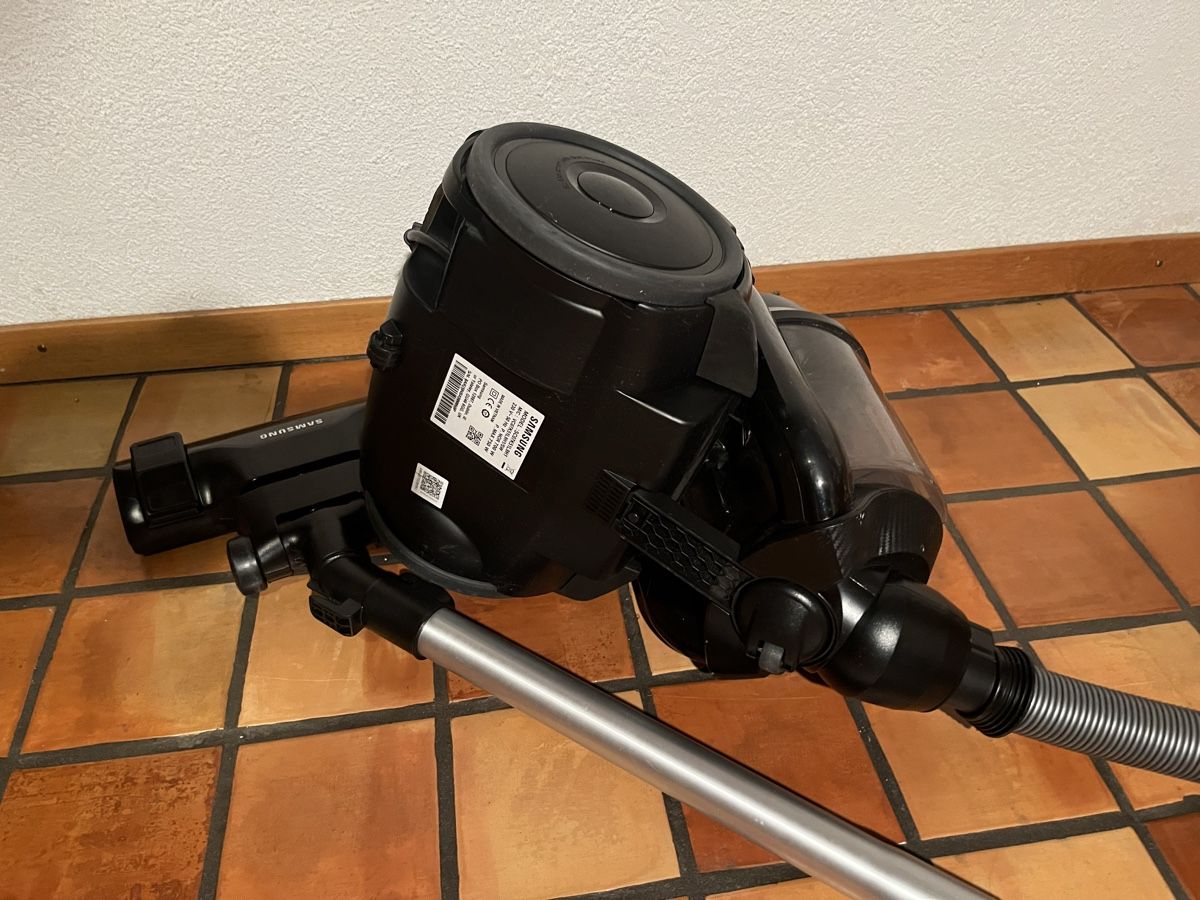 Samsung Aspirapolveri & Accessori: Samsung Vacuum Cleaner – Usato da Chézard-St-Martin venduto da iva_xw8z 4