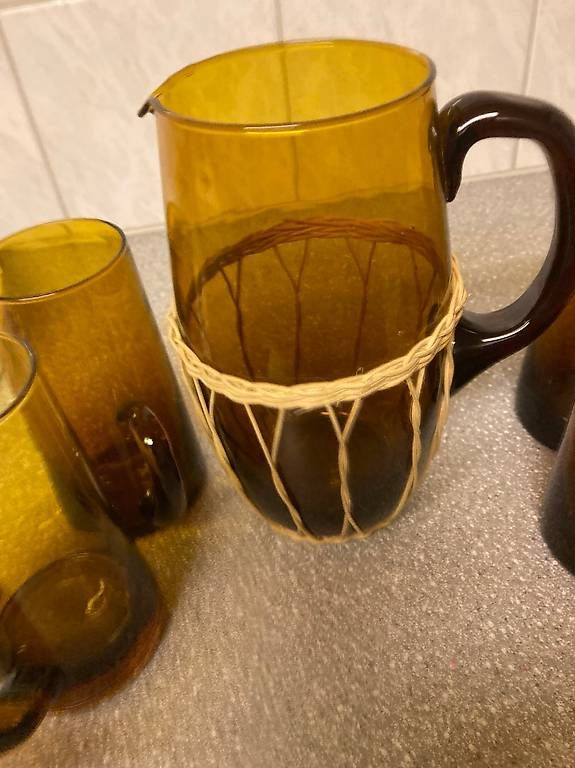 Caraffe: spanischer Sangria-Krug inkl. 6 Gläsern – Usato da Basel venduto da Blaetzlibajass