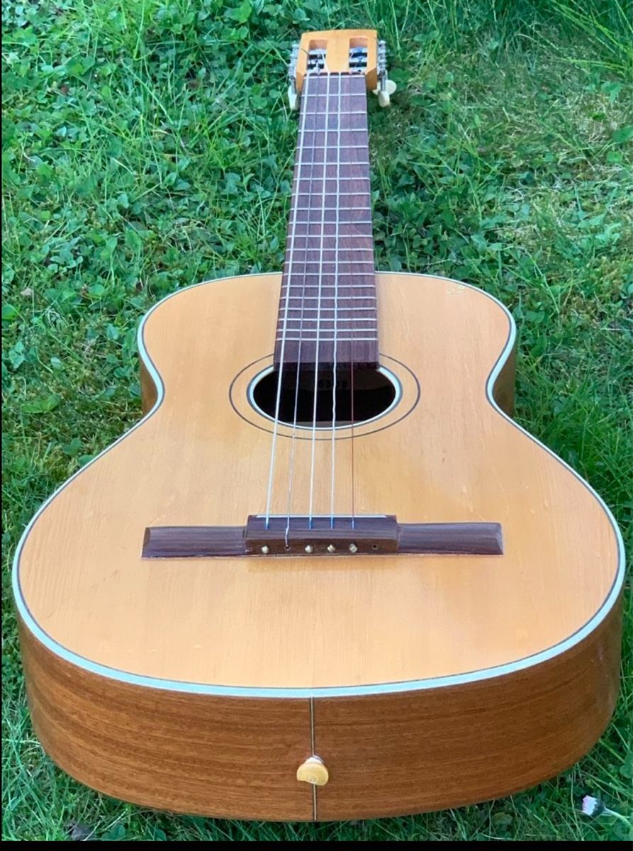 Instruments de musique: Kinder - Gitarre  – D'occasion à Wangen b. Olten par Finolino28 8