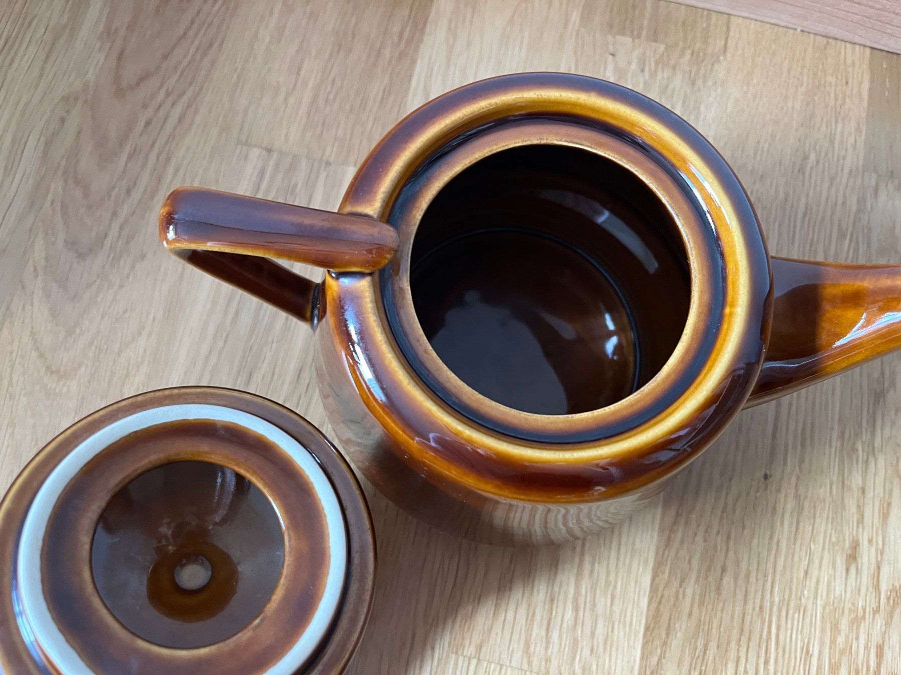 Teekannen: Teekanne 60er/70er Jahre – Gebraucht aus Fällanden von iichhalt 2