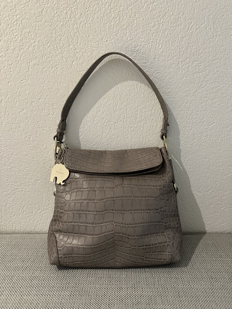 Aigner Borse da donna: Aigner leather handbag – Usato da Kilchberg ZH venduto da kku_pv69