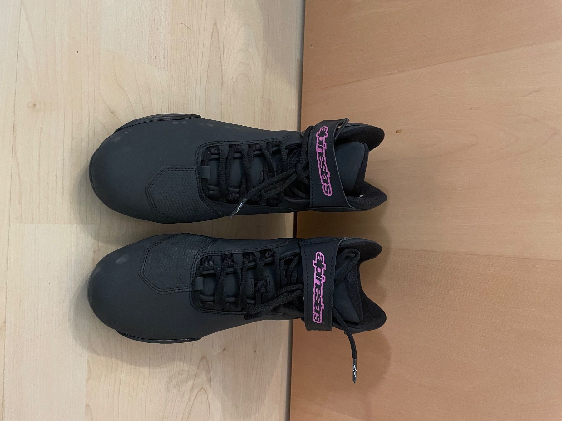 Alpinestars Damenschuhe: Alpinastars Motorradschuhe Grösse 37.5 – Gebraucht aus Wangs von Puzzle1998 2