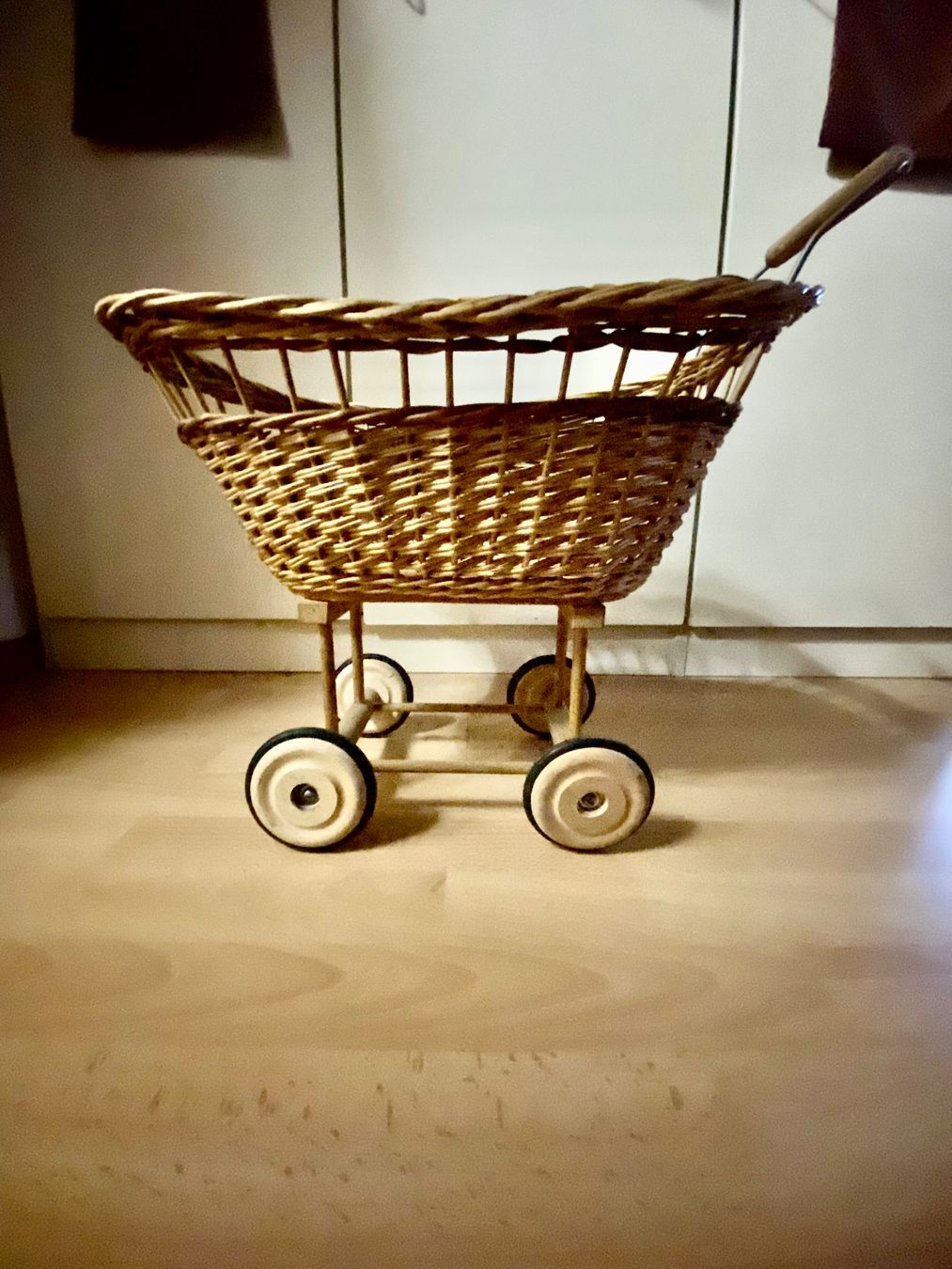 Giocattoli: Pousette poupée enfants – Usato da Les Sciernes d Albeuve venduto da Ange13 2