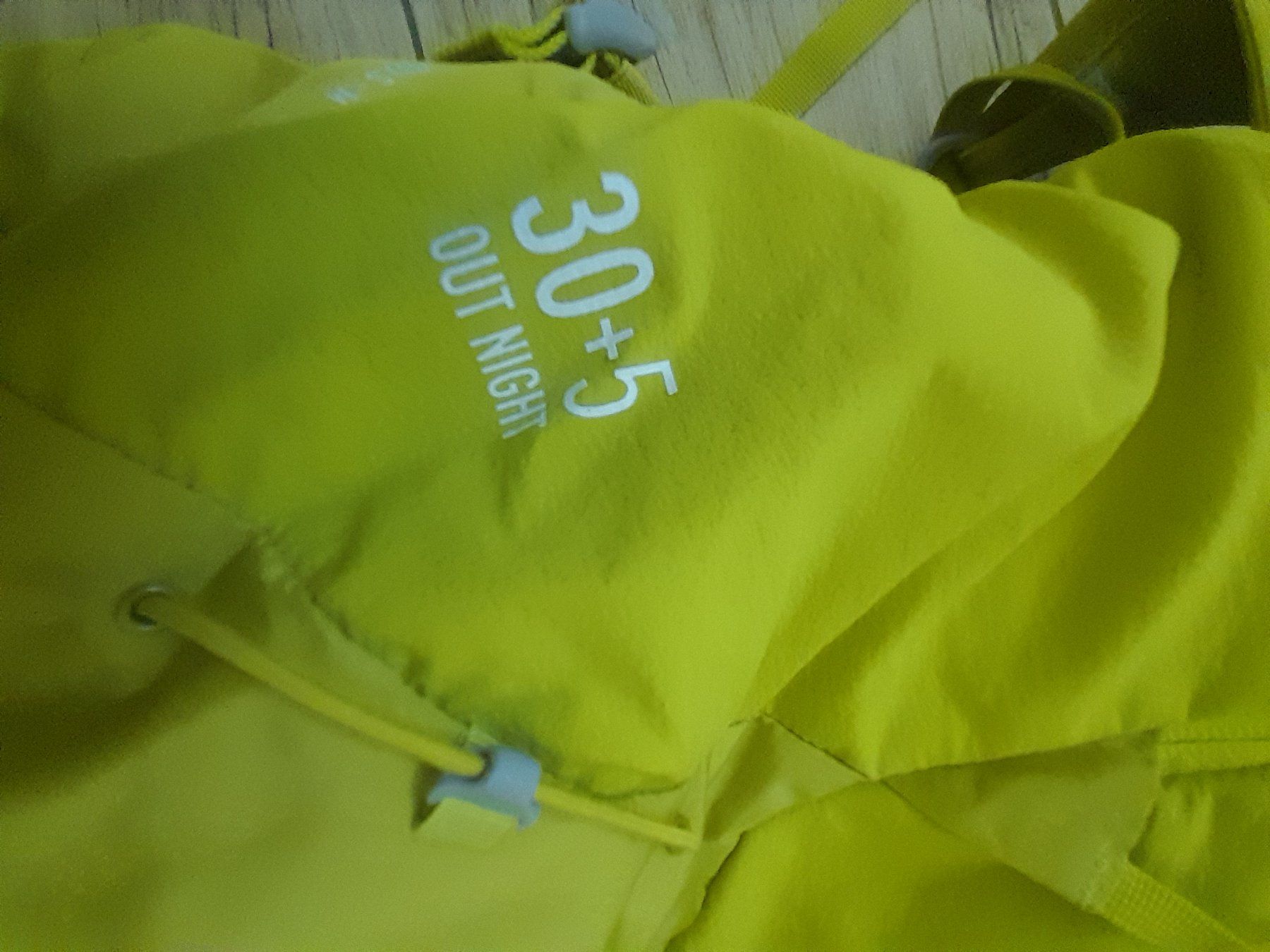 Salomon Zaini: rucksack salomon night out 30 + 5 – Usato da Schönholzerswilen venduto da foliobart 2