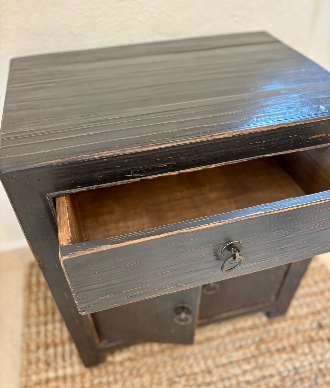 Comodini: Antiker asiatischer Nachttisch – Usato da Richterswil venduto da 0207lifestyle 3